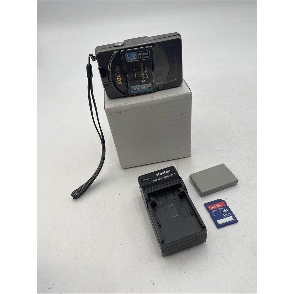 Konica Digital Revio KD-500Z 5 MP Digital Camera 3x Zoom+Battery+Charger+SD Card